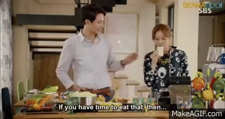 Ji_Hae_Soo_orange_lipstick4