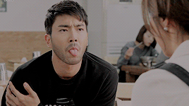 tumblr_nwqi4f7aQk1snsg9go6_400