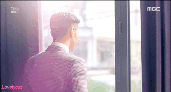 tumblr_nxg81yawHP1tge5x3o3_r1_400